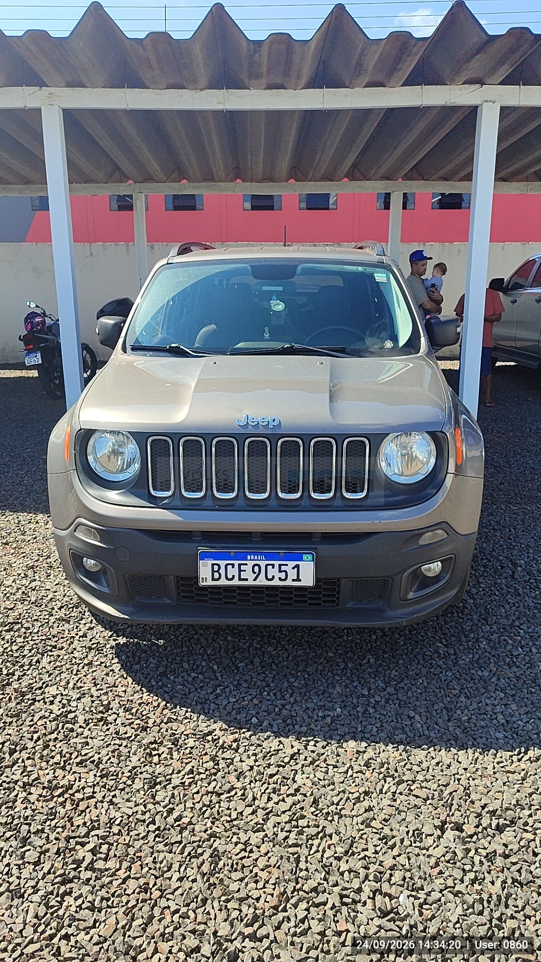 Fiat Renegade Sport 1.8 4x2 Flex 16V Mec. - foto 3
