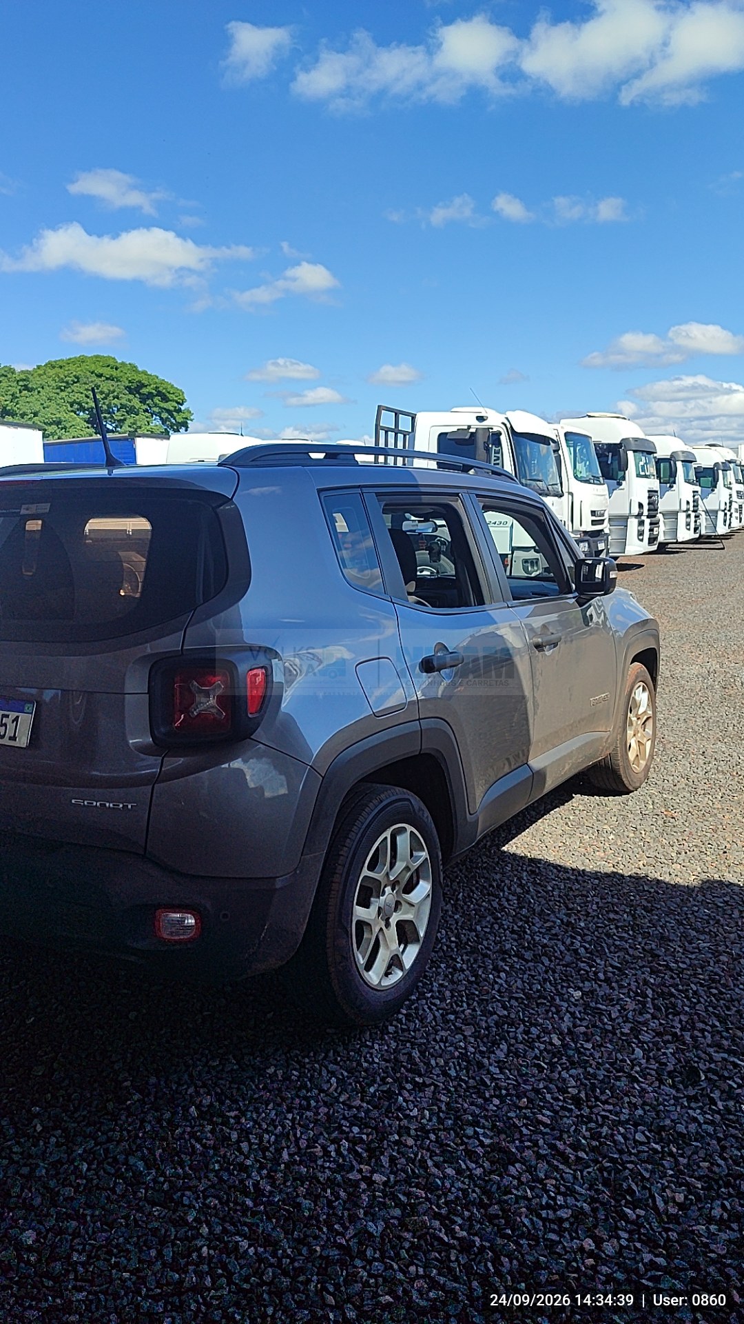 Fiat Renegade Sport 1.8 4x2 Flex 16V Mec. - foto 7