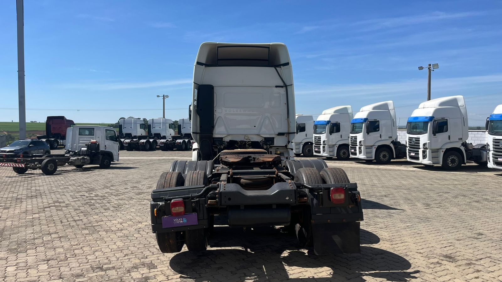 VOLKSWAGEN 25-360 Constel. 6x2 Tractor 2p (die)(E5) - foto 5