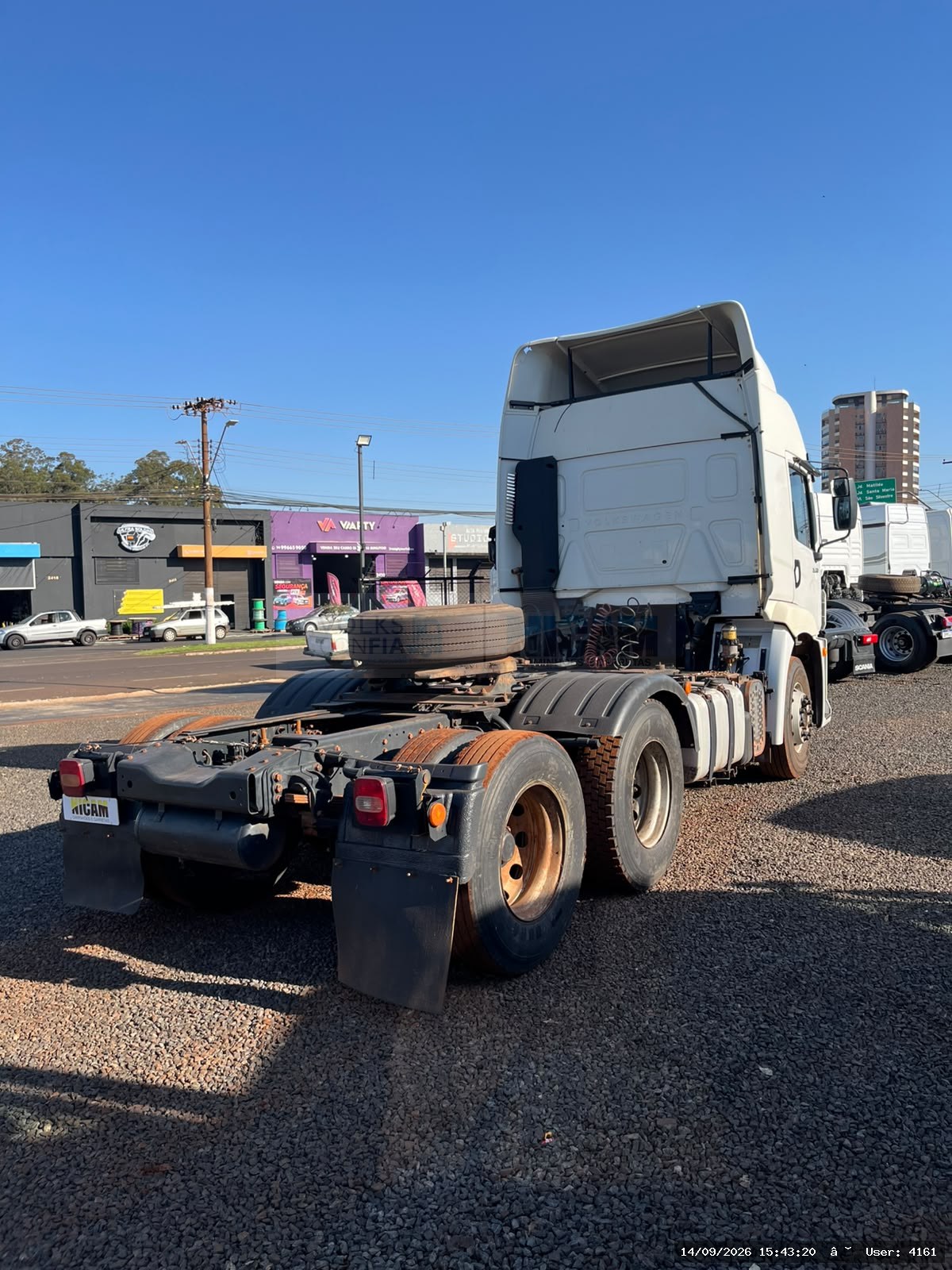 VOLKSWAGEN 25-360 Constel. 6x2 Tractor 2p (die)(E5) - foto 2