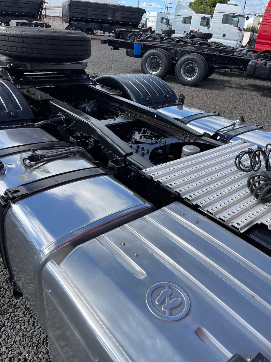 Volkswagen Meteor 29.520 6x4 2p (diesel)(E5) - foto 8