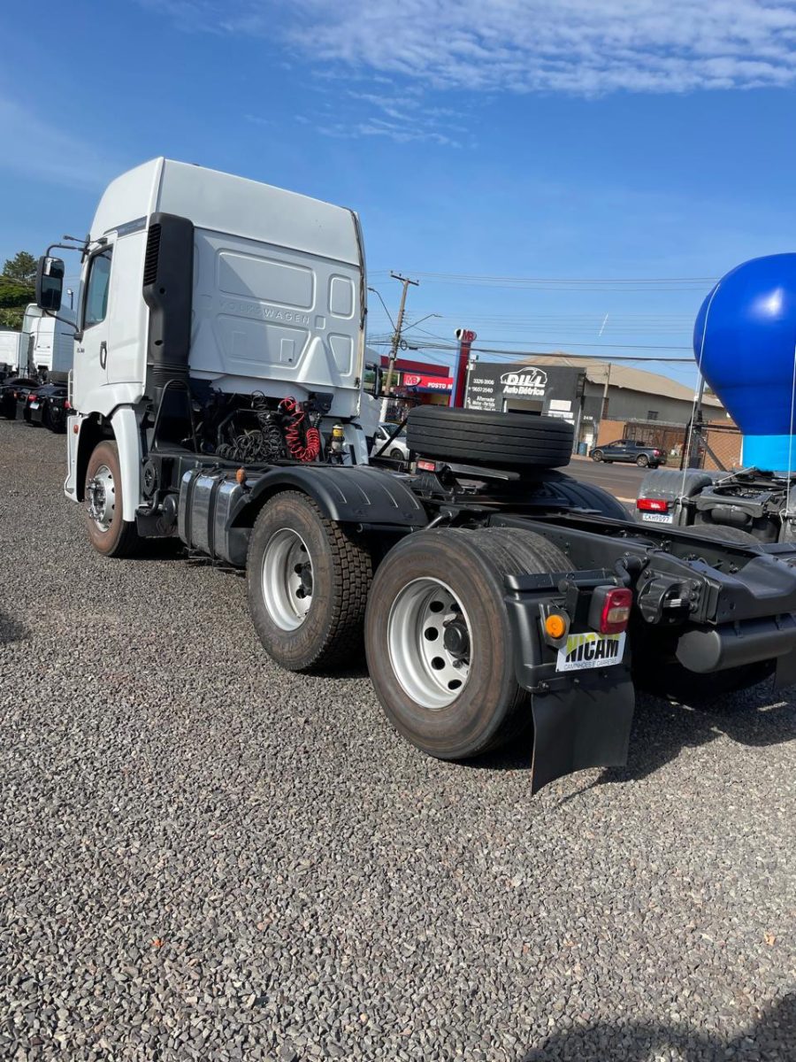 VOLKSWAGEN 25-360 Constel. 6x2 Tractor 2p (die)(E5) - foto 4