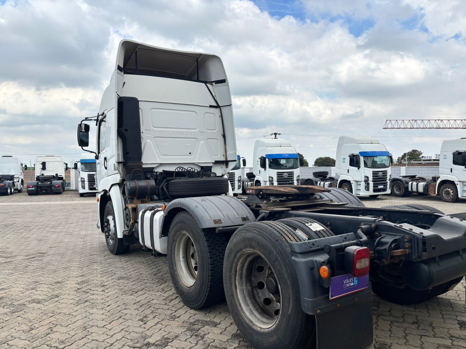 VOLKSWAGEN 25-360 Constel. 6x2 Tractor 2p (die)(E5) - foto 8