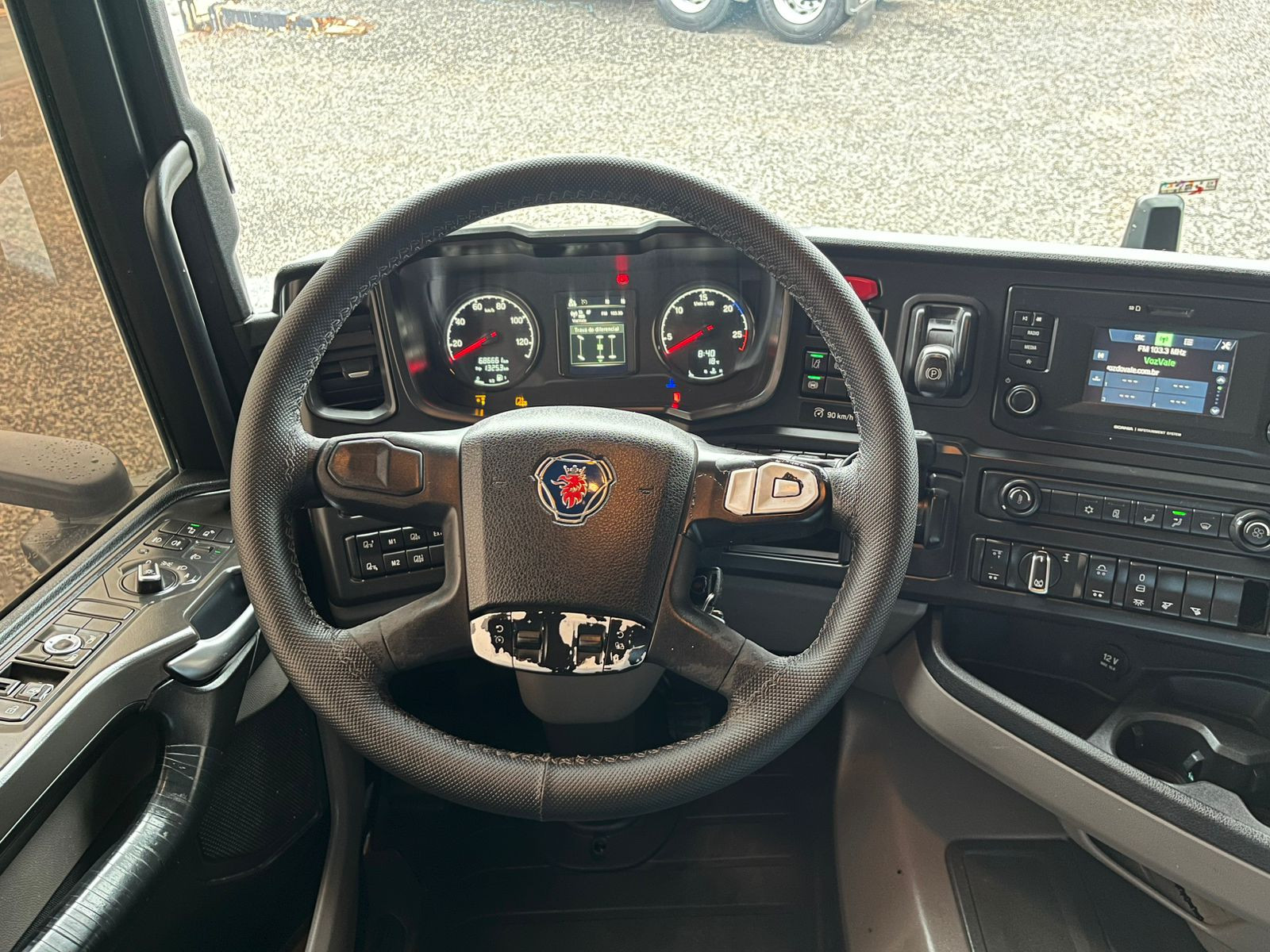 SCANIA R-450 A 6x2 2p (diesel)(E5) - foto 3