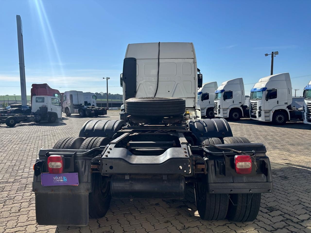 VOLKSWAGEN 25-360 Constel. 6x2 Tractor 2p (die)(E5) - foto 5