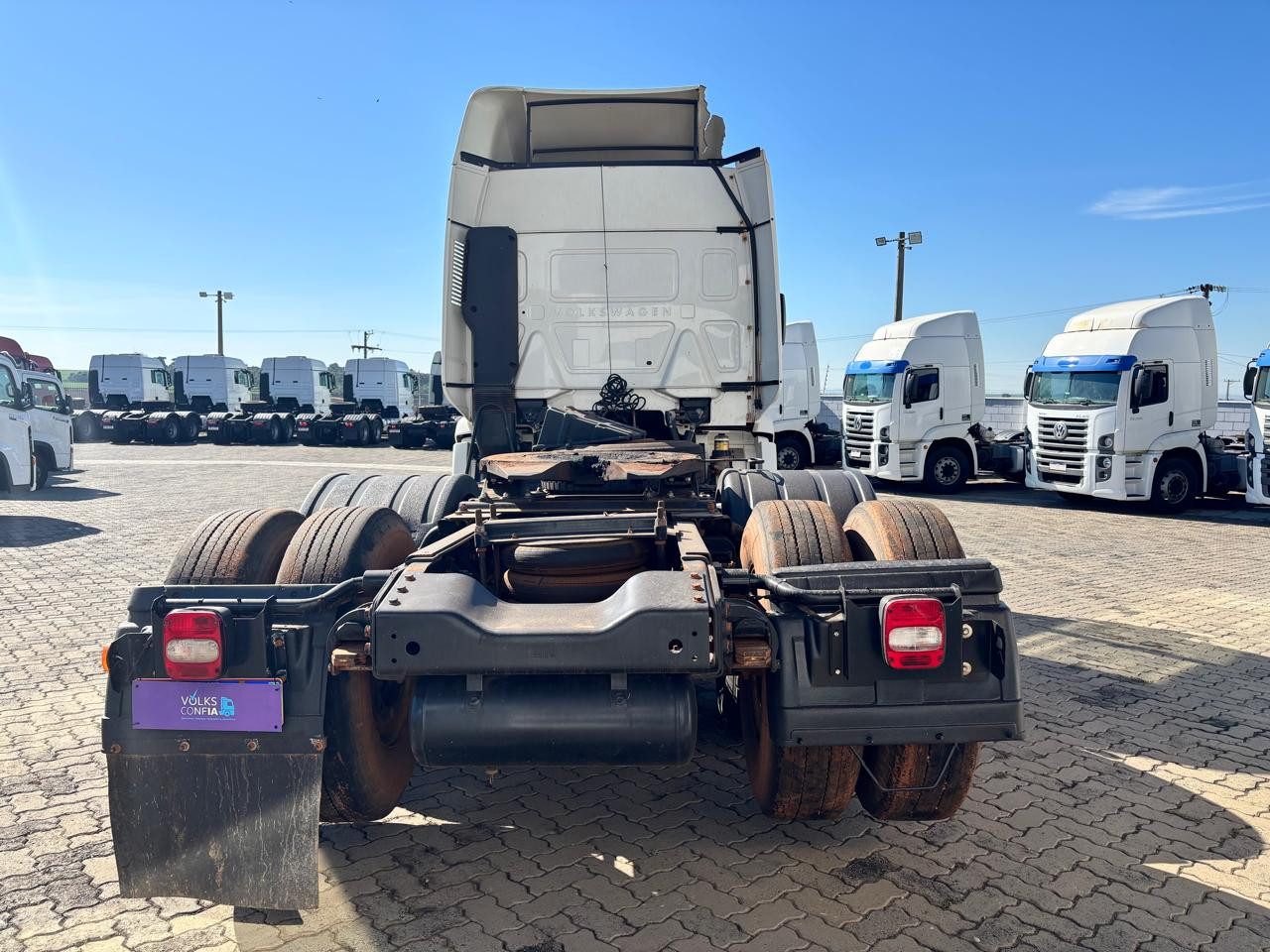 VOLKSWAGEN 25-360 Constel. 6x2 Tractor 2p (die)(E5) - foto 5