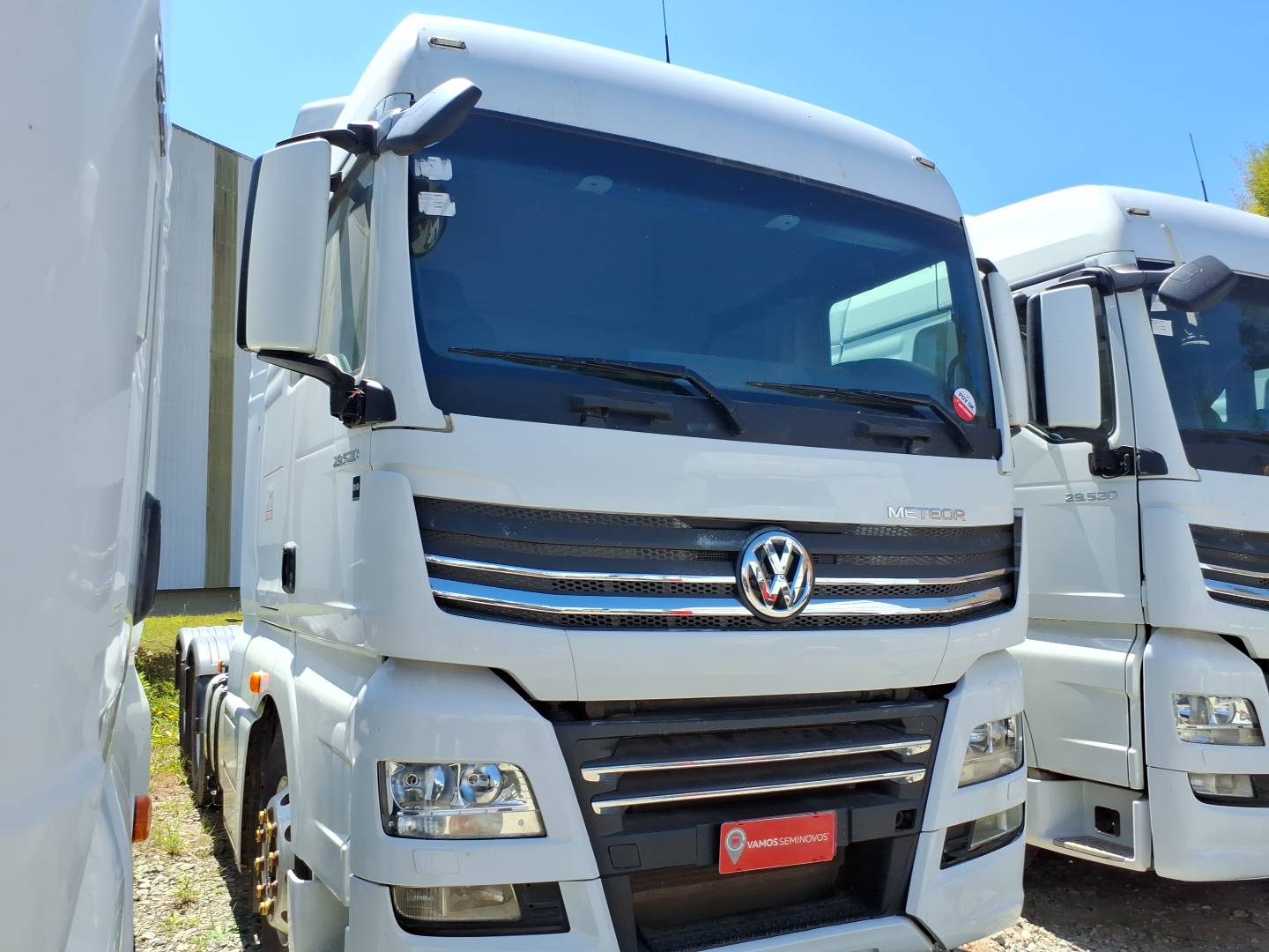 VOLKSWAGEN VOLKSWAGEN/29.520 METEOR 6X4 - foto 1