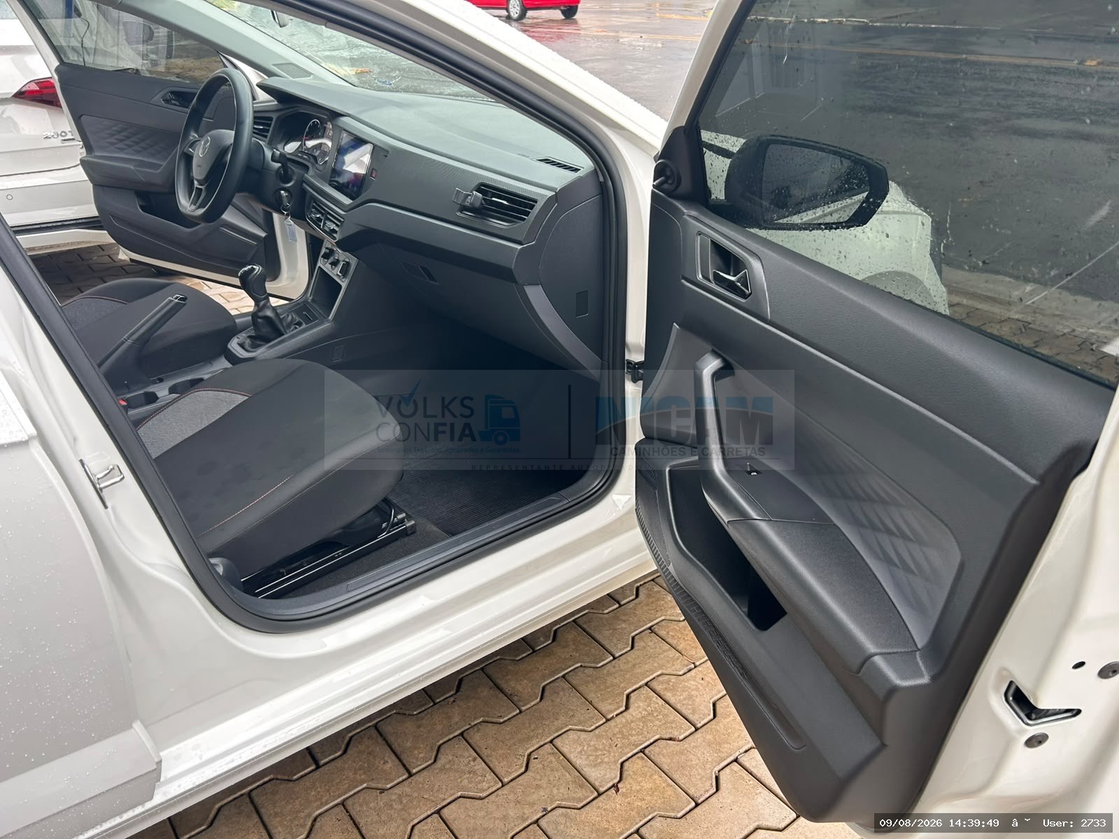 VOLKSWAGEN Polo Robust 1.0 Flex 12V 5p - foto 6